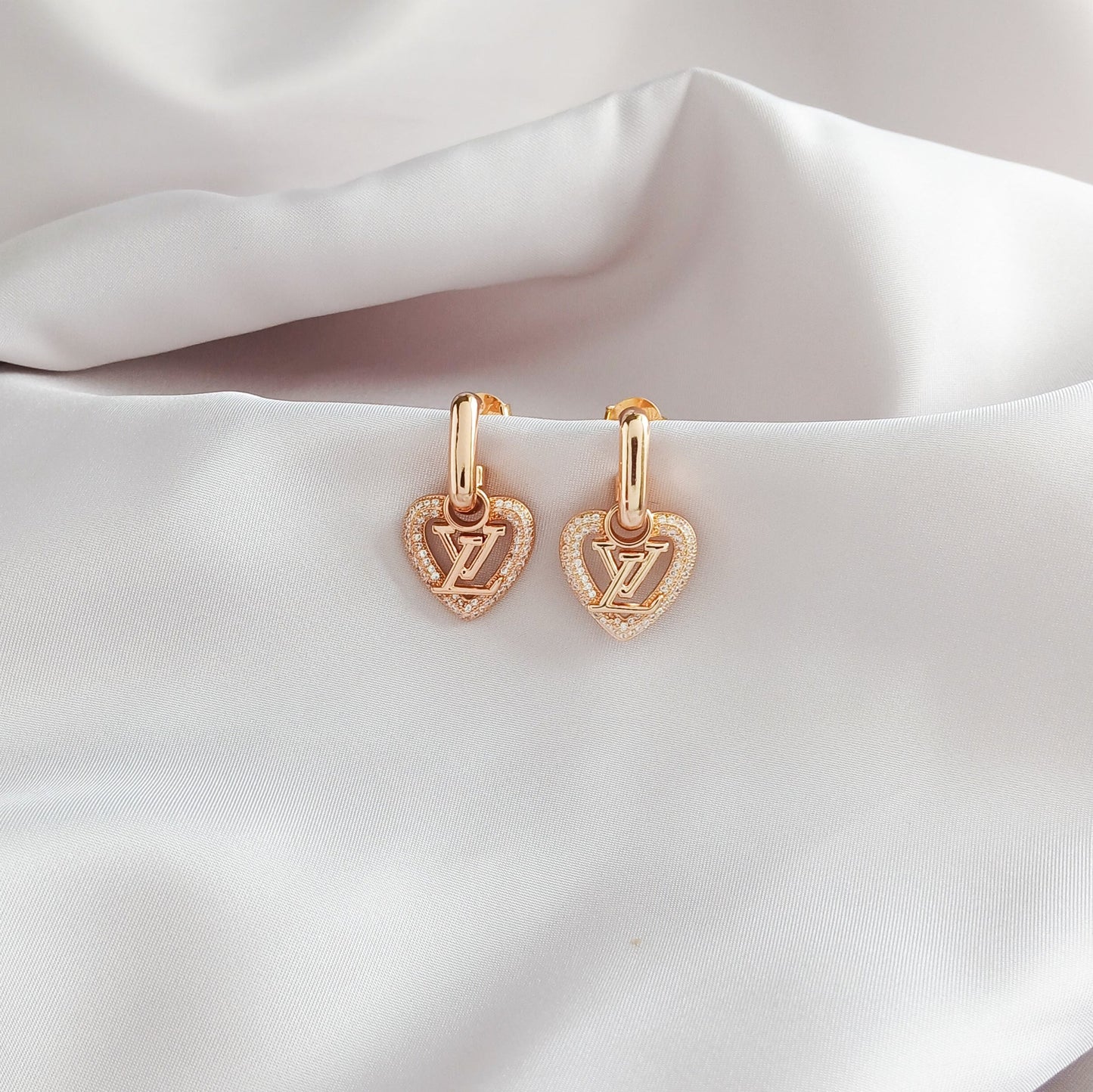 Luxe Heart - Earrings