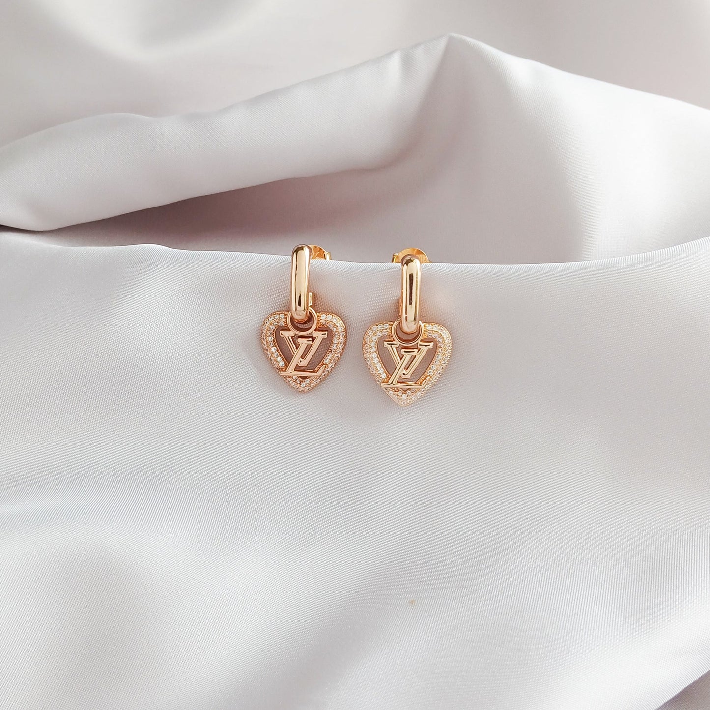 Luxe Heart - Earrings