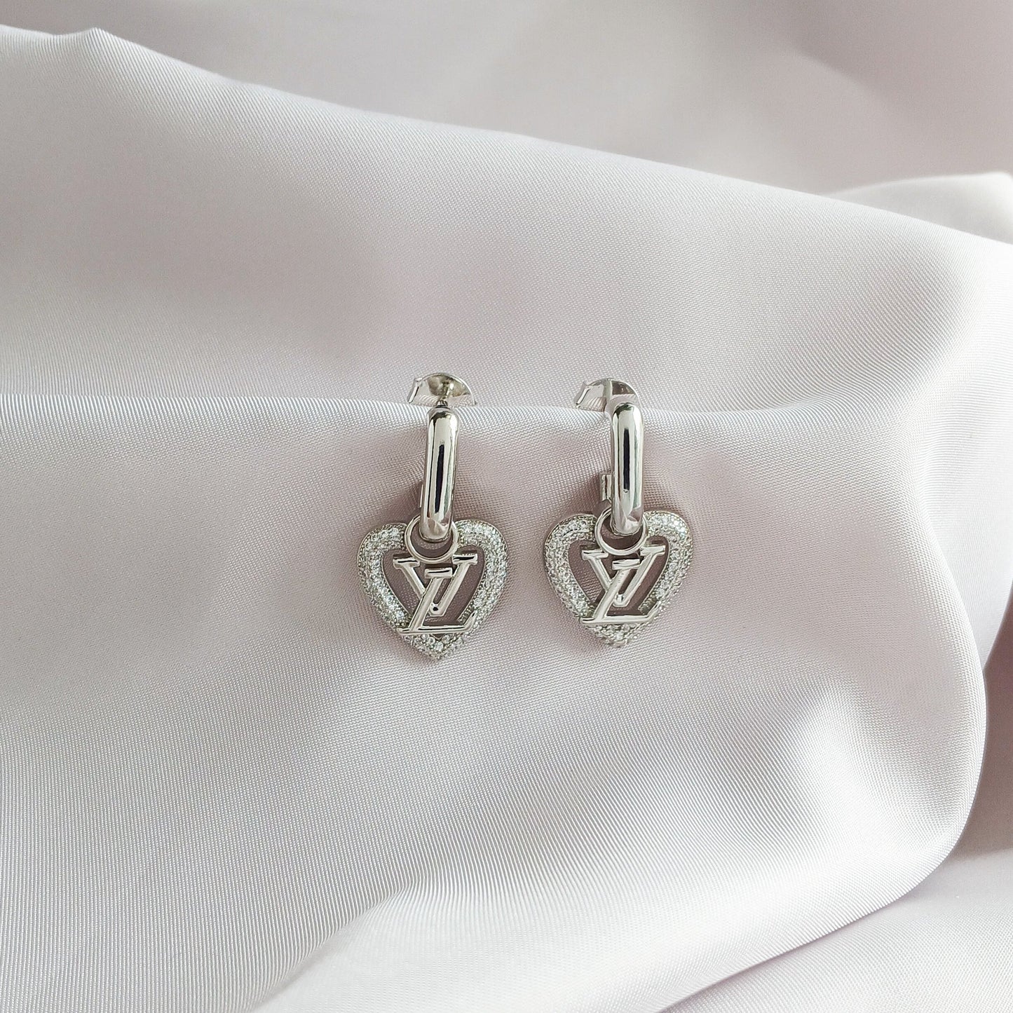 Luxe Heart - Earrings