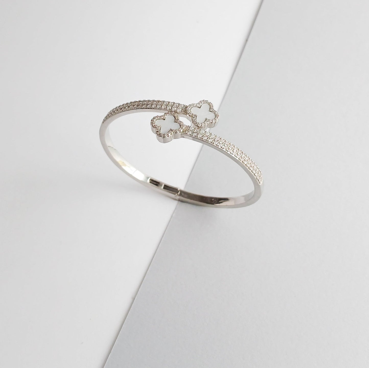 Celeste Clover - Bangle