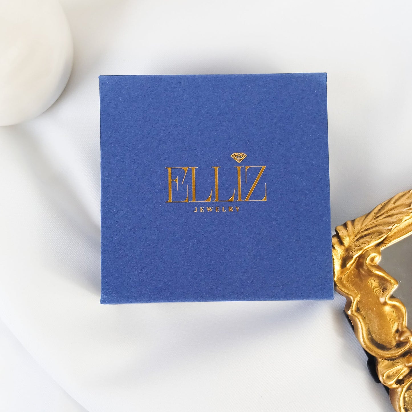 🎁 Gift Box - Make It Extra Special!