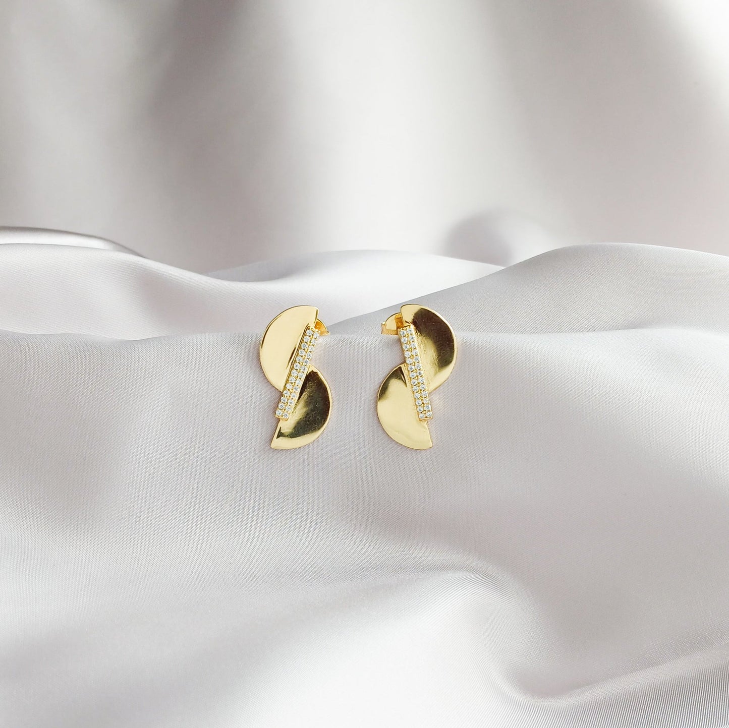 Aurora Statement - Earrings