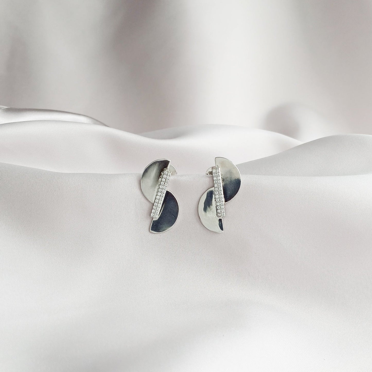 Aurora Statement - Earrings