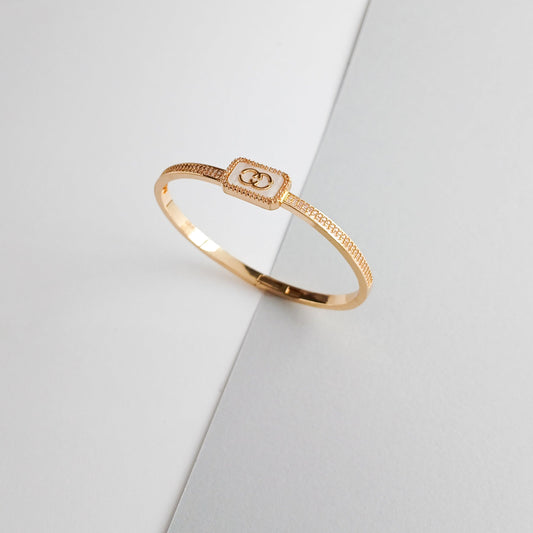 Luna Pearl - Bangle