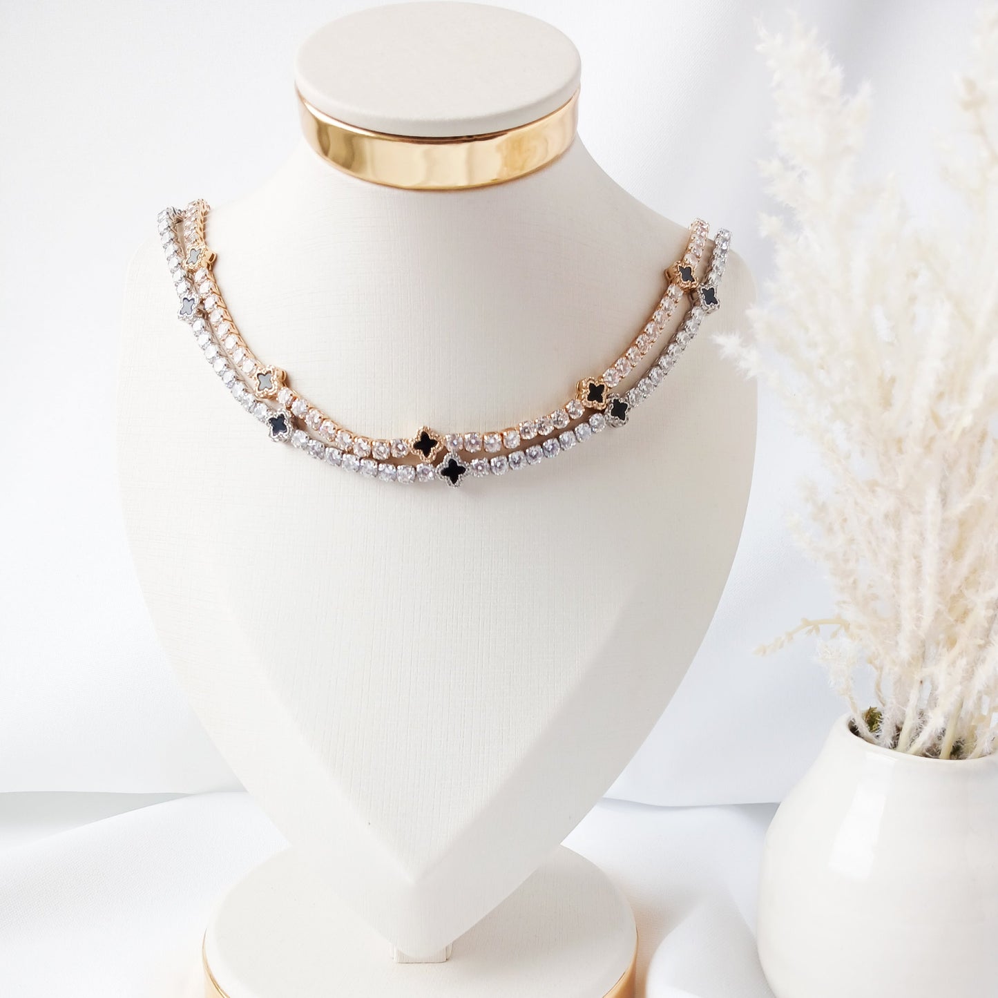 Luxe Clover Riviera - Necklace