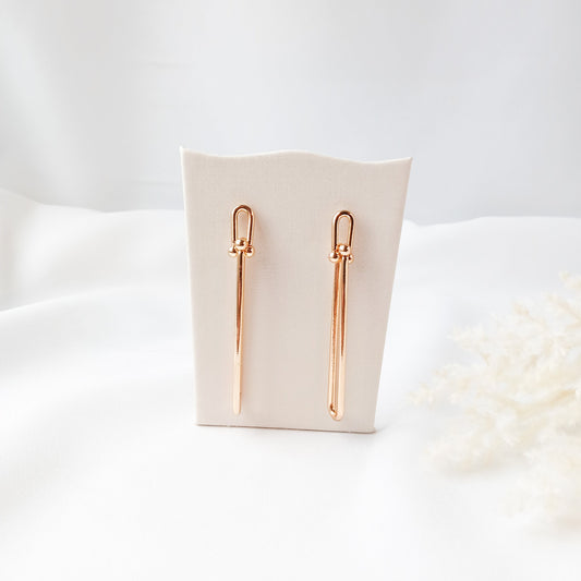 Elegance Drop - Earrings