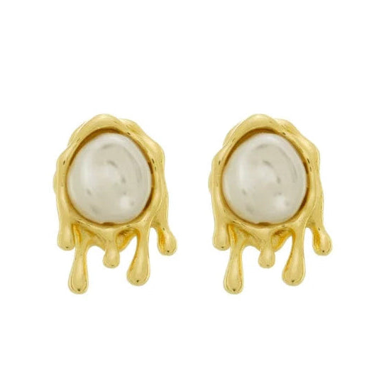 Pendientes de perla fundida